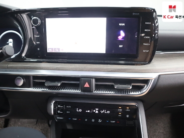 2022 - kia k5