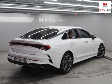 2022 - kia k5