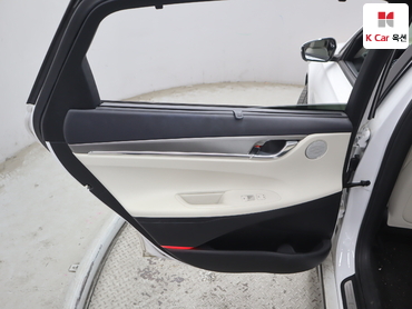 2023 - hyundai grandeur
