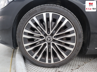 Mercedes-Benz S450L 2022 — صورة 46