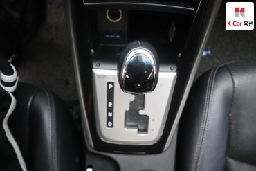 2012 - hyundai avante