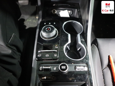 2023 - kia k5