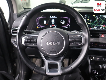 2023 - kia sportage