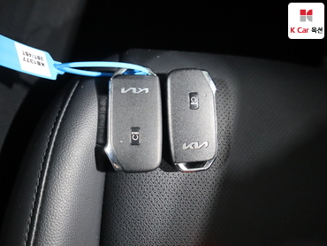 2023 - kia sportage