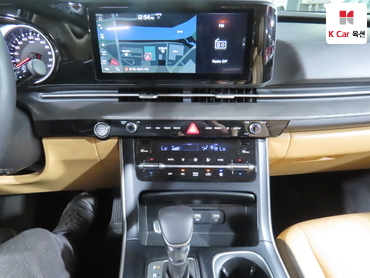 2023 - kia carnival