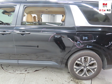 2023 - kia carnival