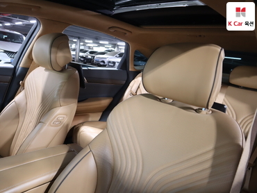 2021 - genesis g80