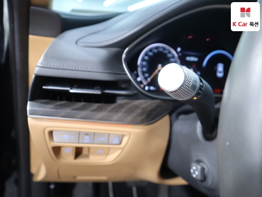 2021 - genesis g80