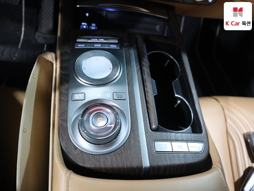 2021 - genesis g80