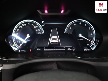 2021 - genesis gv70