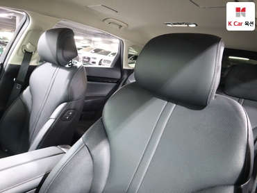 2024 - genesis g80