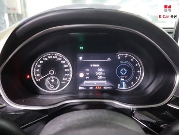 2022 - genesis g80