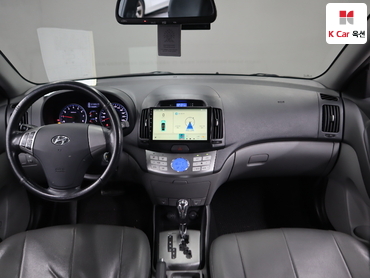 2010 - hyundai avante