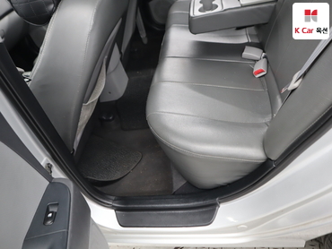 2010 - hyundai avante