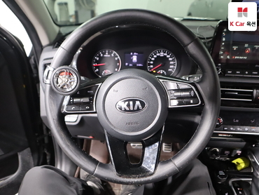 2020 - kia seltos