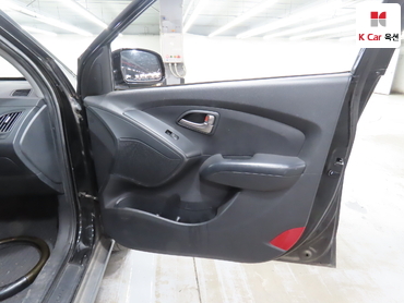 2010 - hyundai tucson
