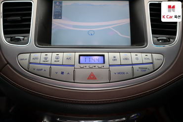 2010 - hyundai bh380