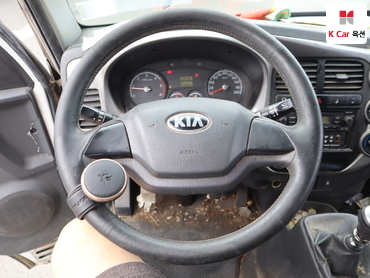 2015 - kia bongo iii