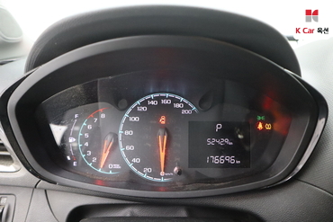 2016 - chevrolet spark