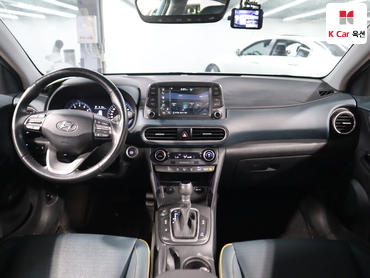 2020 - hyundai kona
