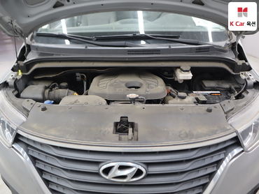 2019 - hyundai grand starex