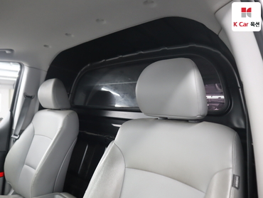 2019 - hyundai grand starex