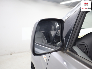 2019 - hyundai grand starex