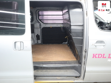 2014 - hyundai grand starex