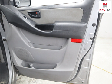 2014 - hyundai grand starex