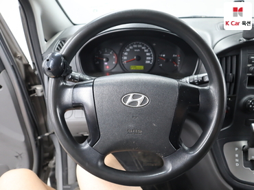 2014 - hyundai grand starex