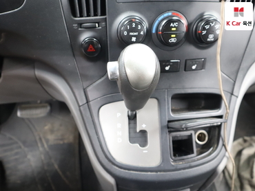 2014 - hyundai grand starex