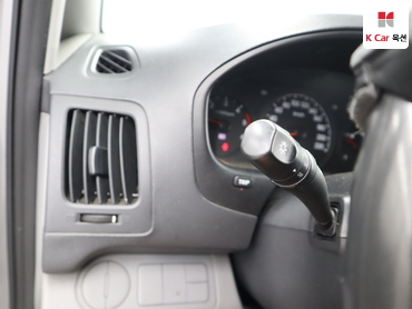 2014 - hyundai grand starex