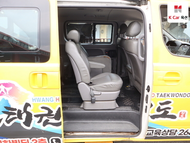 2013 - hyundai grand starex