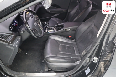 2011 - hyundai grandeur