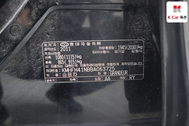 2011 - hyundai grandeur