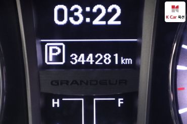 2011 - hyundai grandeur