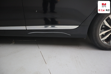 2011 - hyundai grandeur