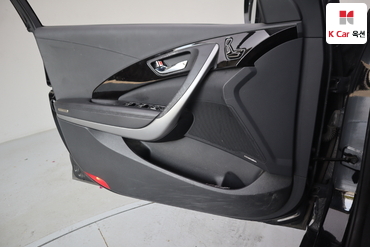 2011 - hyundai grandeur