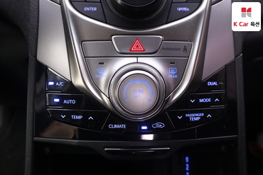 2011 - hyundai grandeur