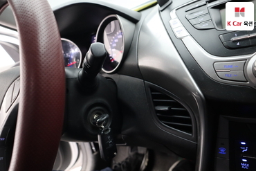 2013 - hyundai avante