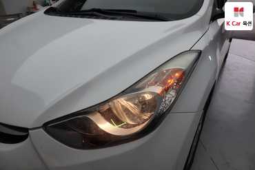 2013 - hyundai avante