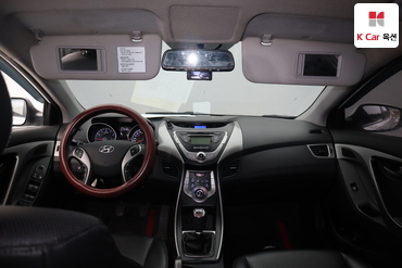 2013 - hyundai avante
