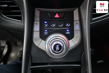 2013 - hyundai avante