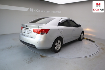 2009 - kia forte
