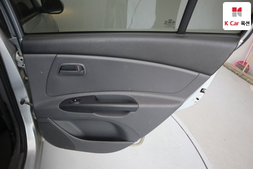 2010 - kia pride