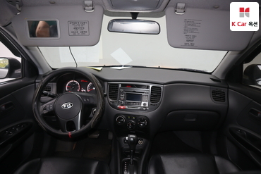 2010 - kia pride