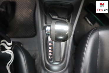 2010 - kia pride