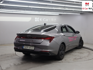 2022 - hyundai avante