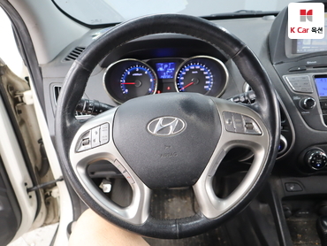 2013 - hyundai tucson