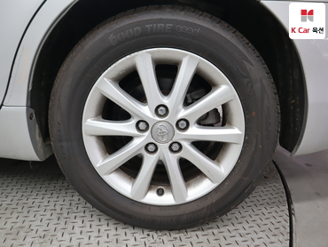 2010 - toyota camry